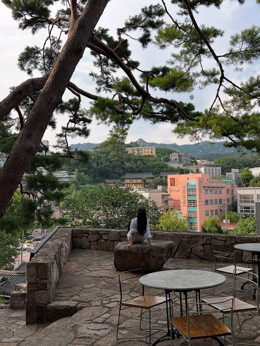 Seoul Neighborhoods and Eateries