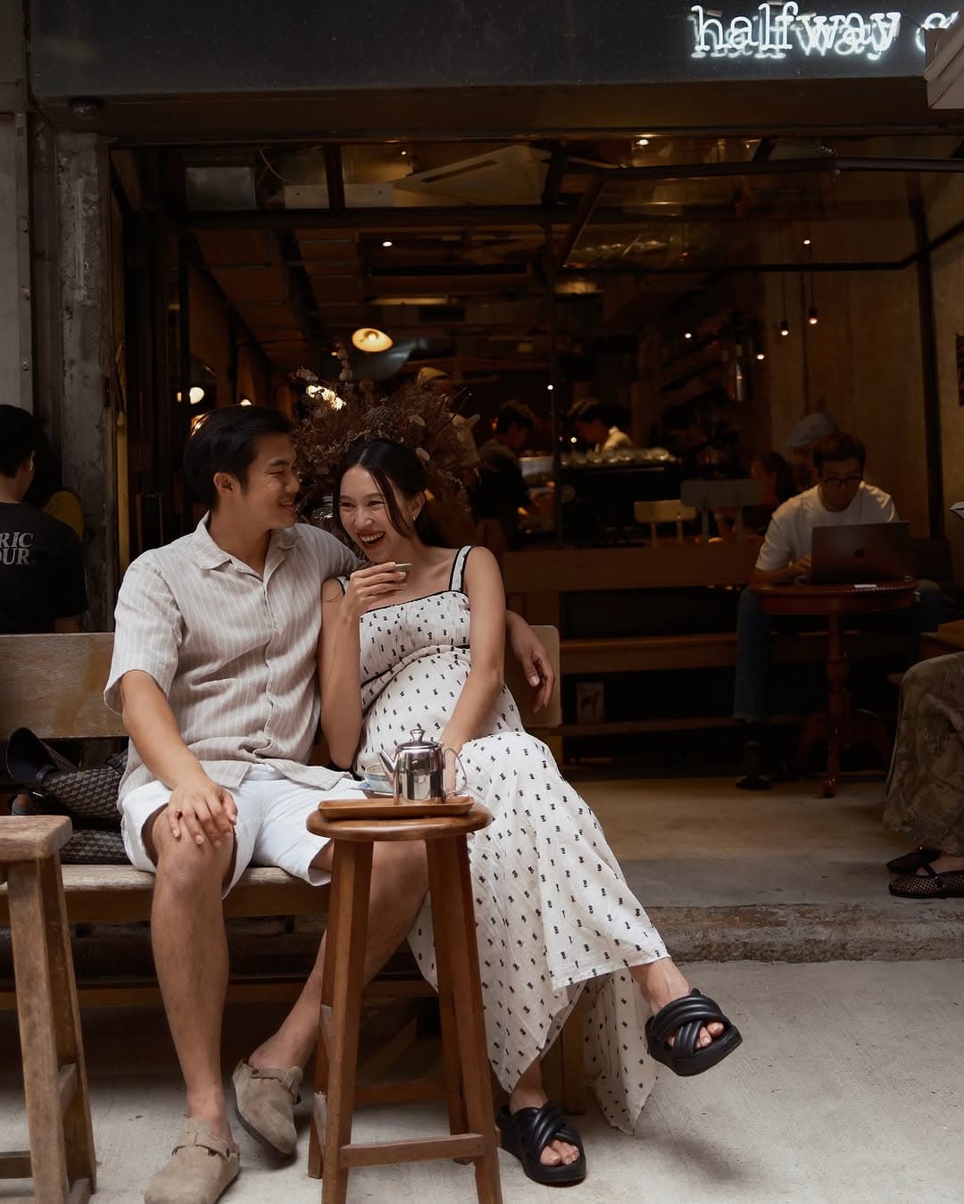 Hong Kong's Culinary Delights: A 24-Hour Food Journey