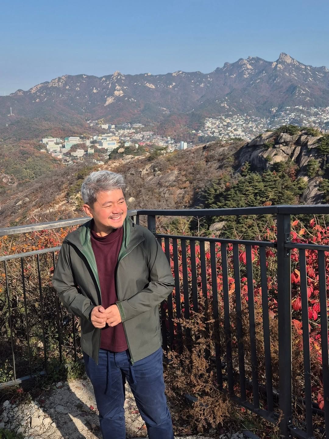Seoul Mountains Offer Easy Hikes With City Views