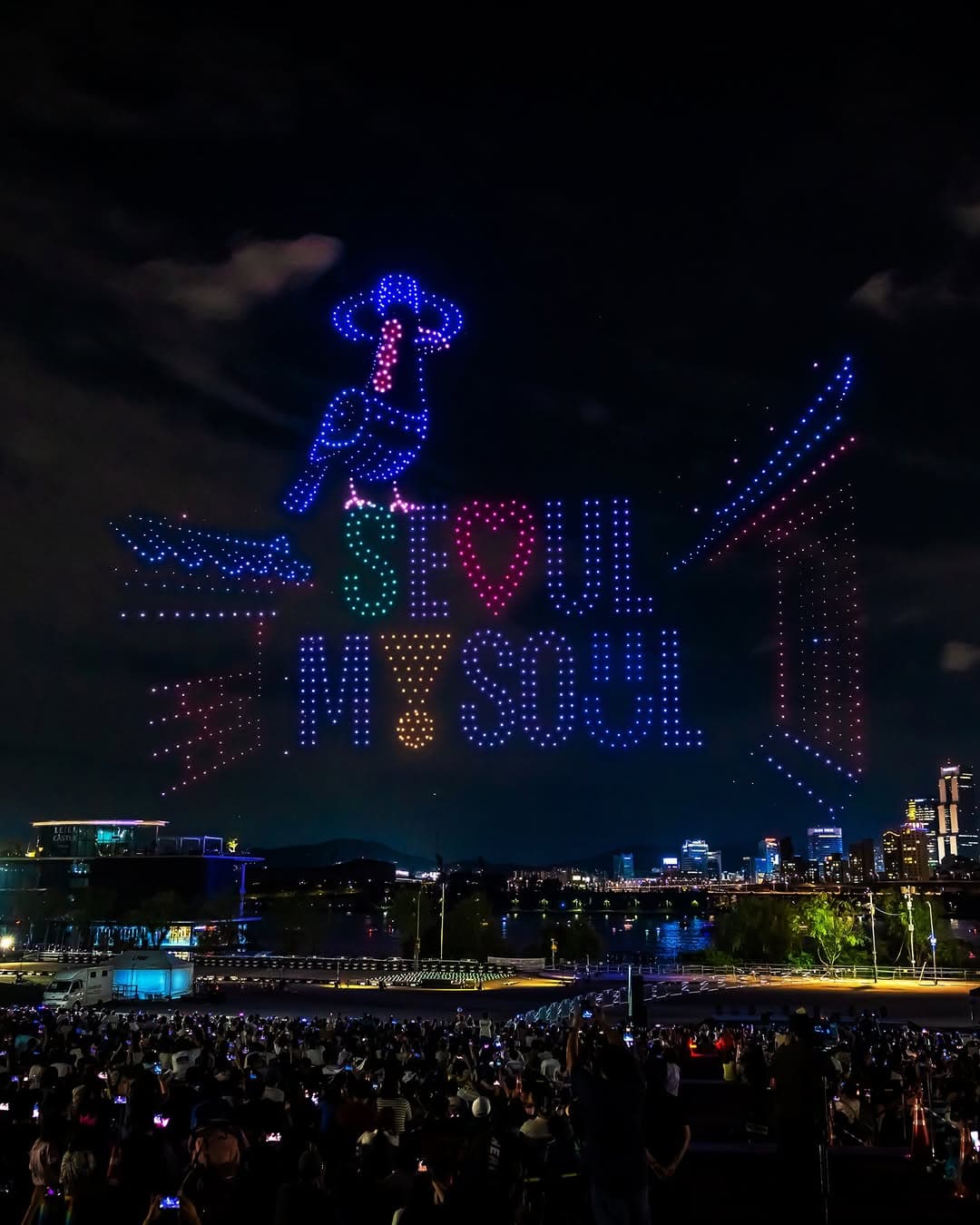 Hangang Drone Light Show Returns To Seoul Parks
