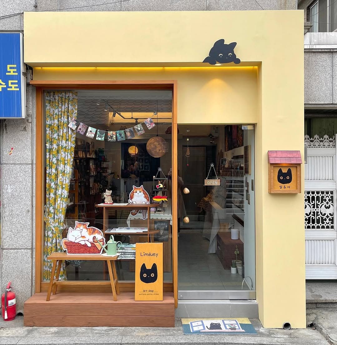 Explore Tongin Market And Gyeongbokgung Palace