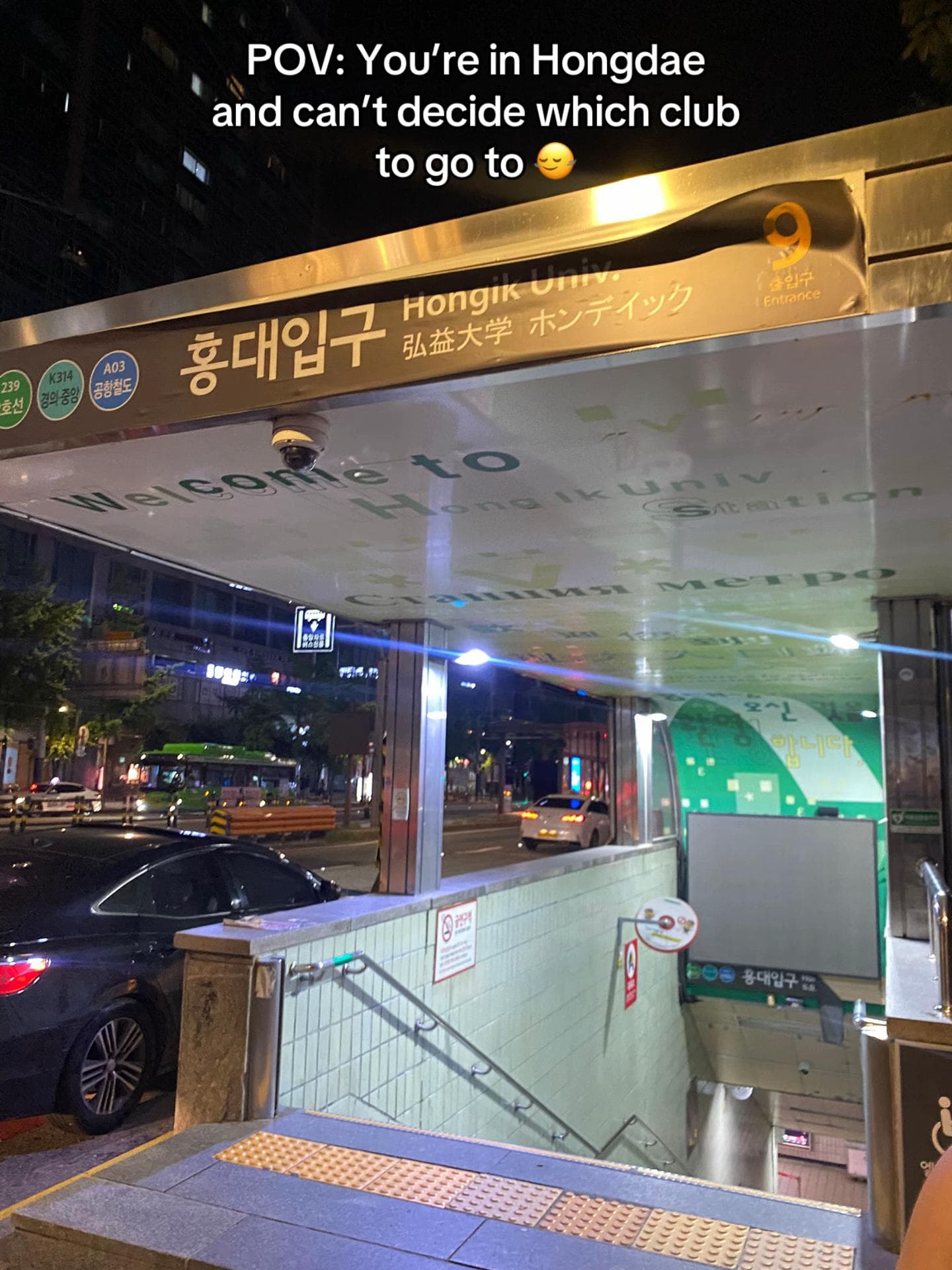 Hongdae Street And University Area Nightlife