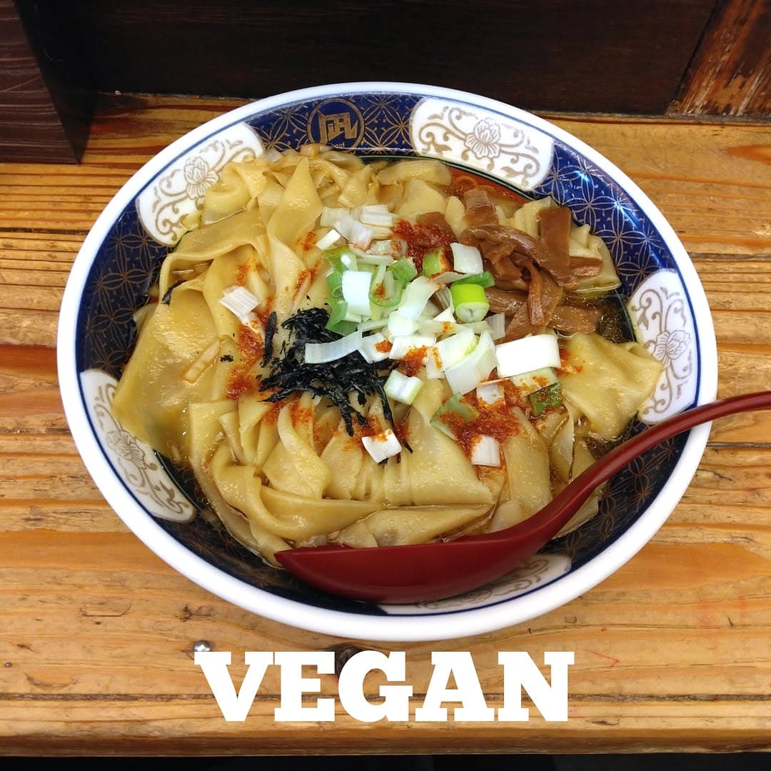 Shinjuku Golden Gai: Ramen Shop Featuring Vegan Options