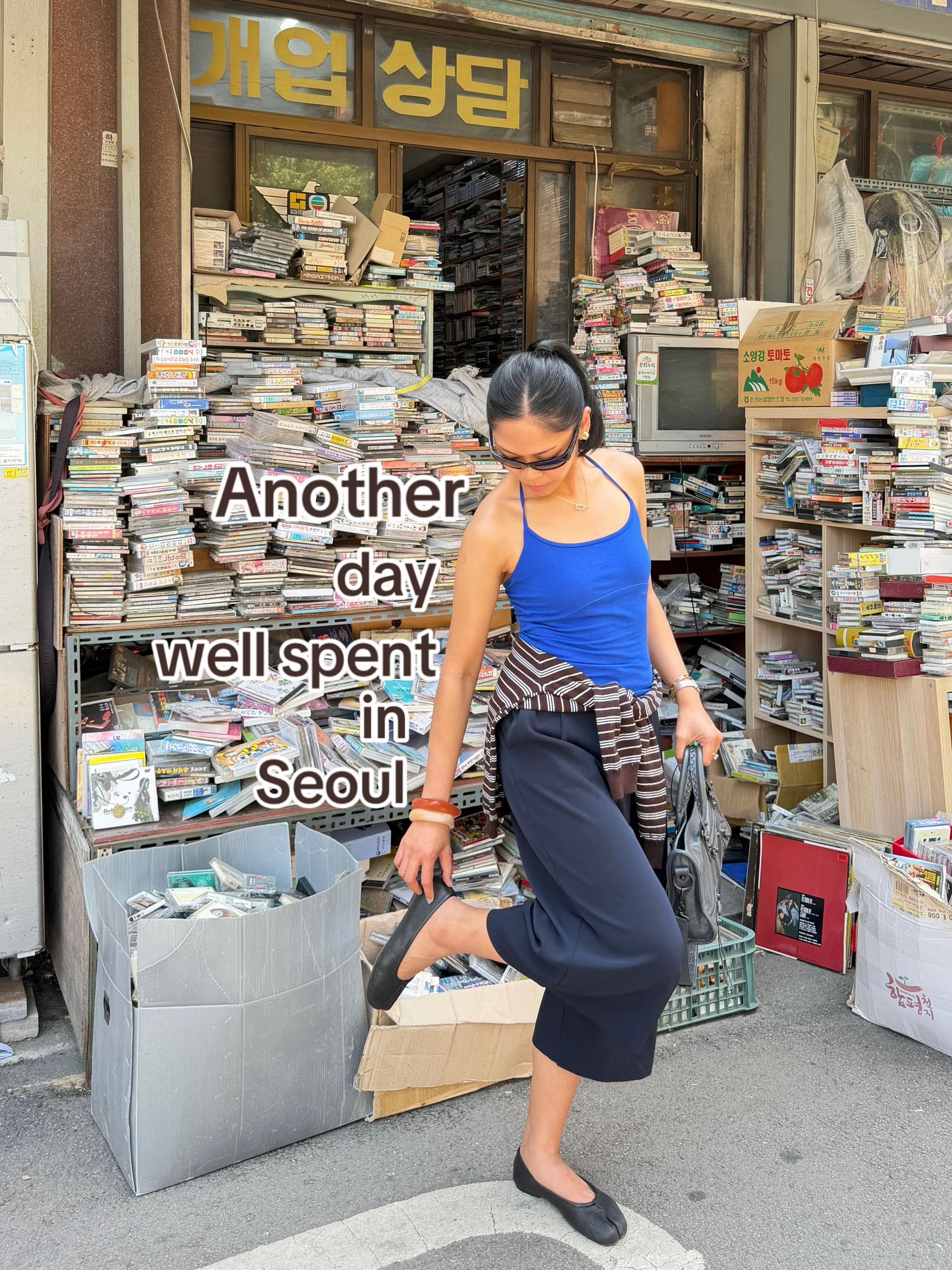 Seoul's Diverse Markets and Parks