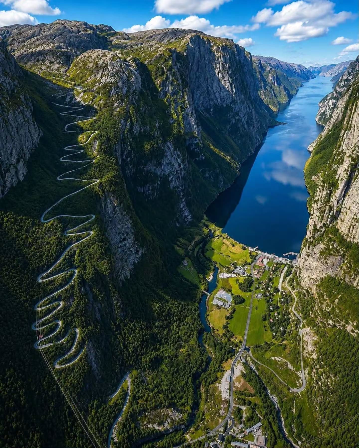 Lysebotn Route And Destinations