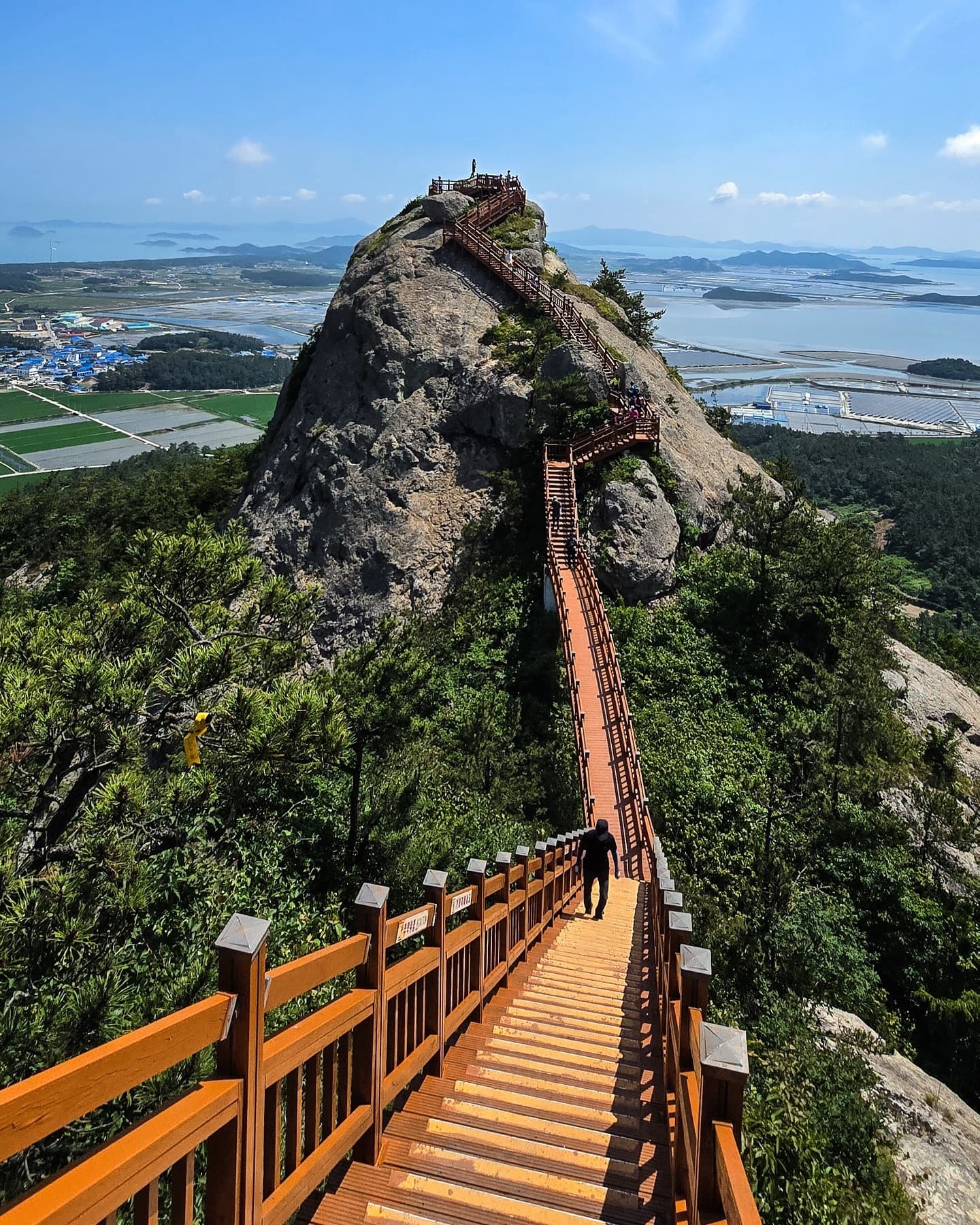 Geulimsan, Bigeumdo, and Seonwangsan Mountain