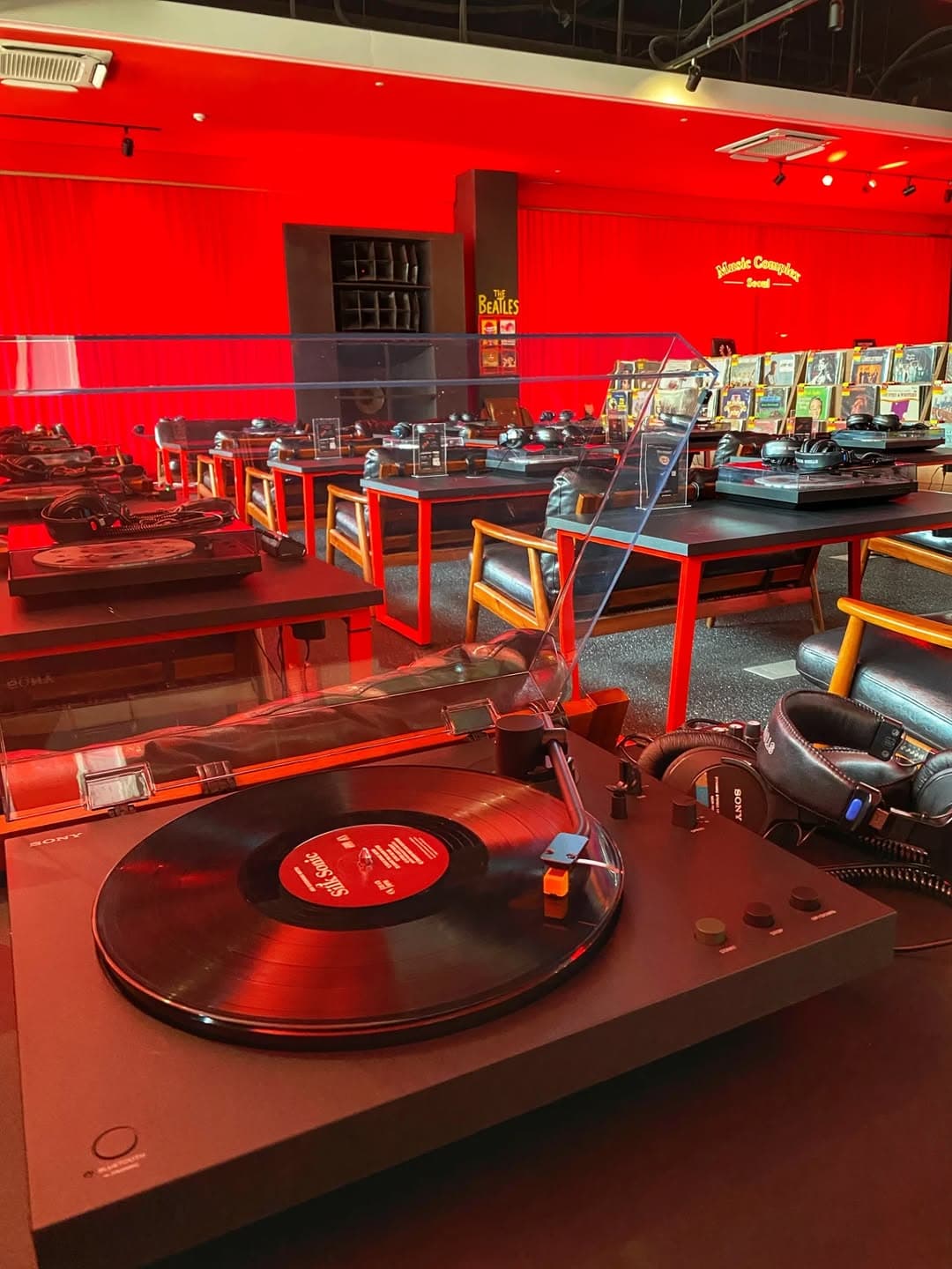 Music Complex Seoul: Analog Sound Experience