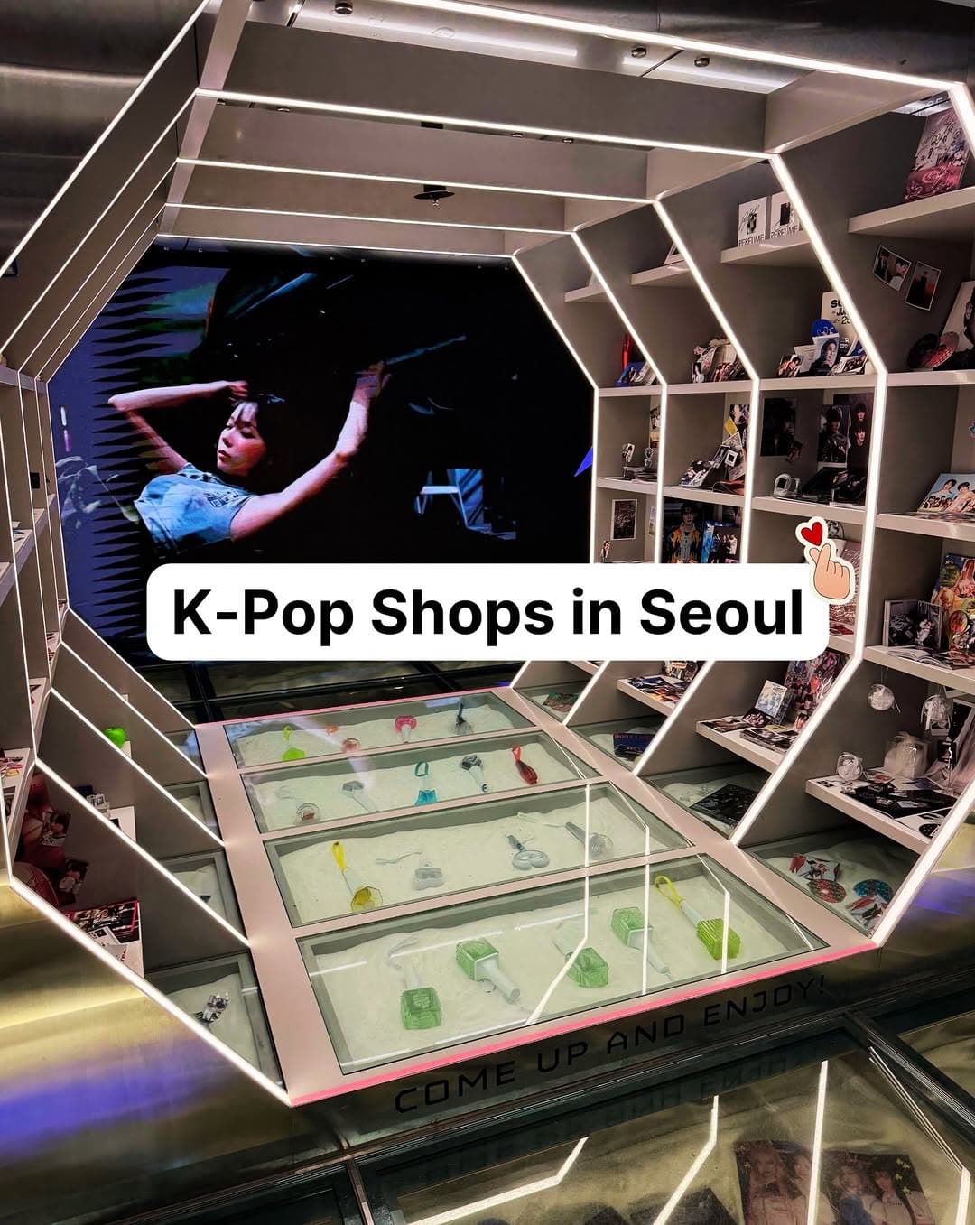 Seoul K-Pop Shops For Albums And Merchandise