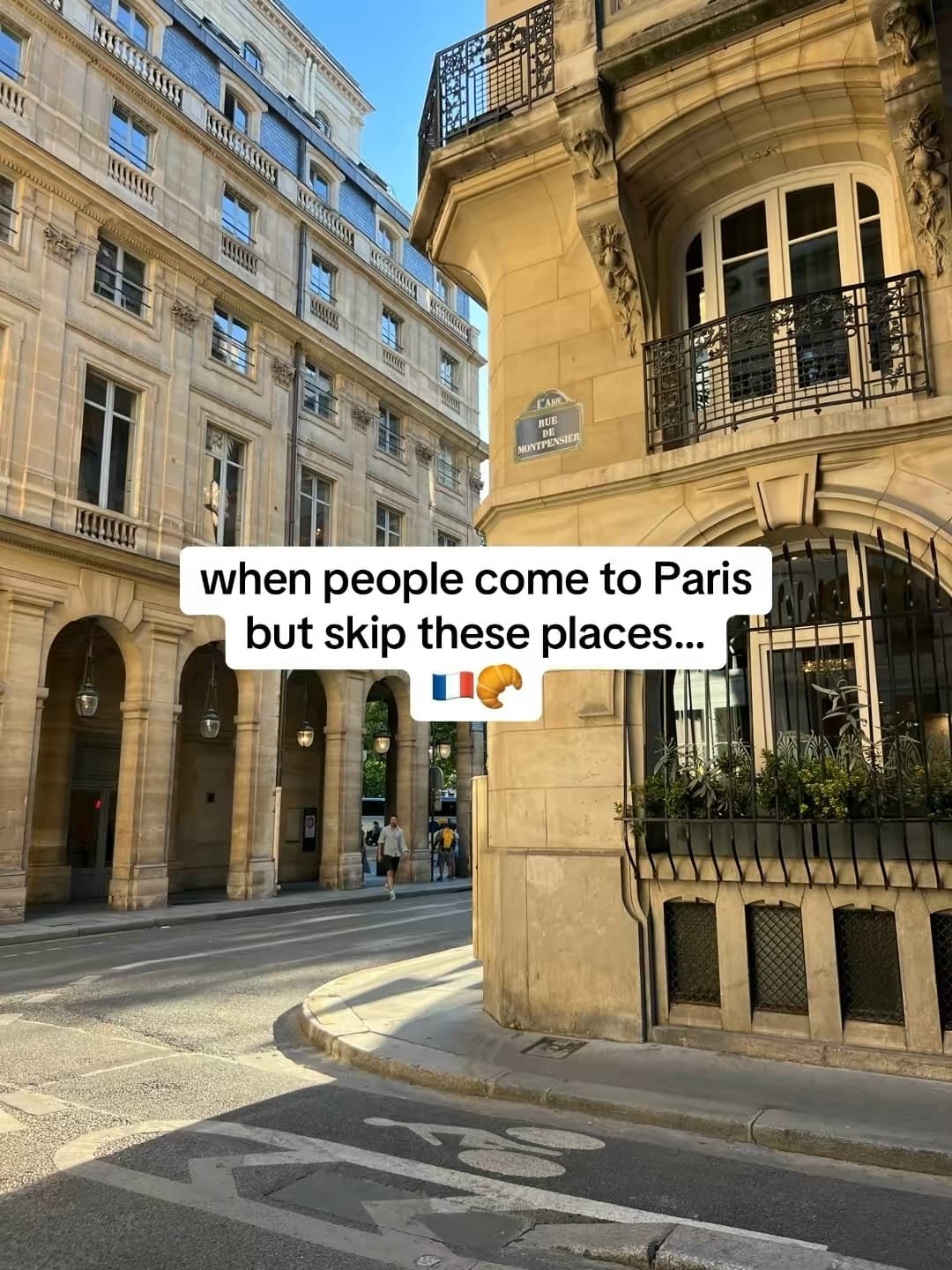 Discover Paris' Hidden Gems with Le Walk App