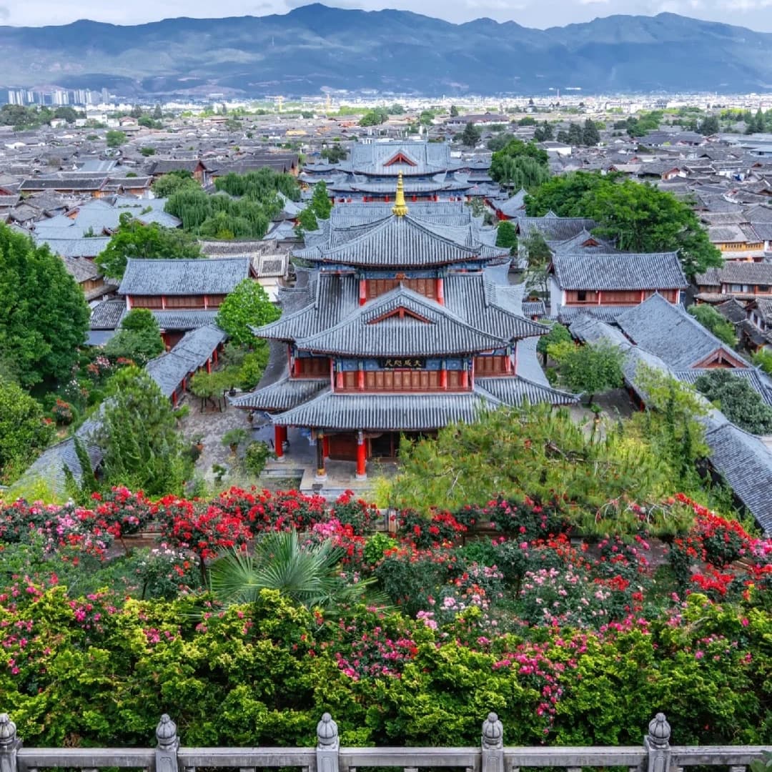 Ancient Lijiang: UNESCO Site and Natural Wonders