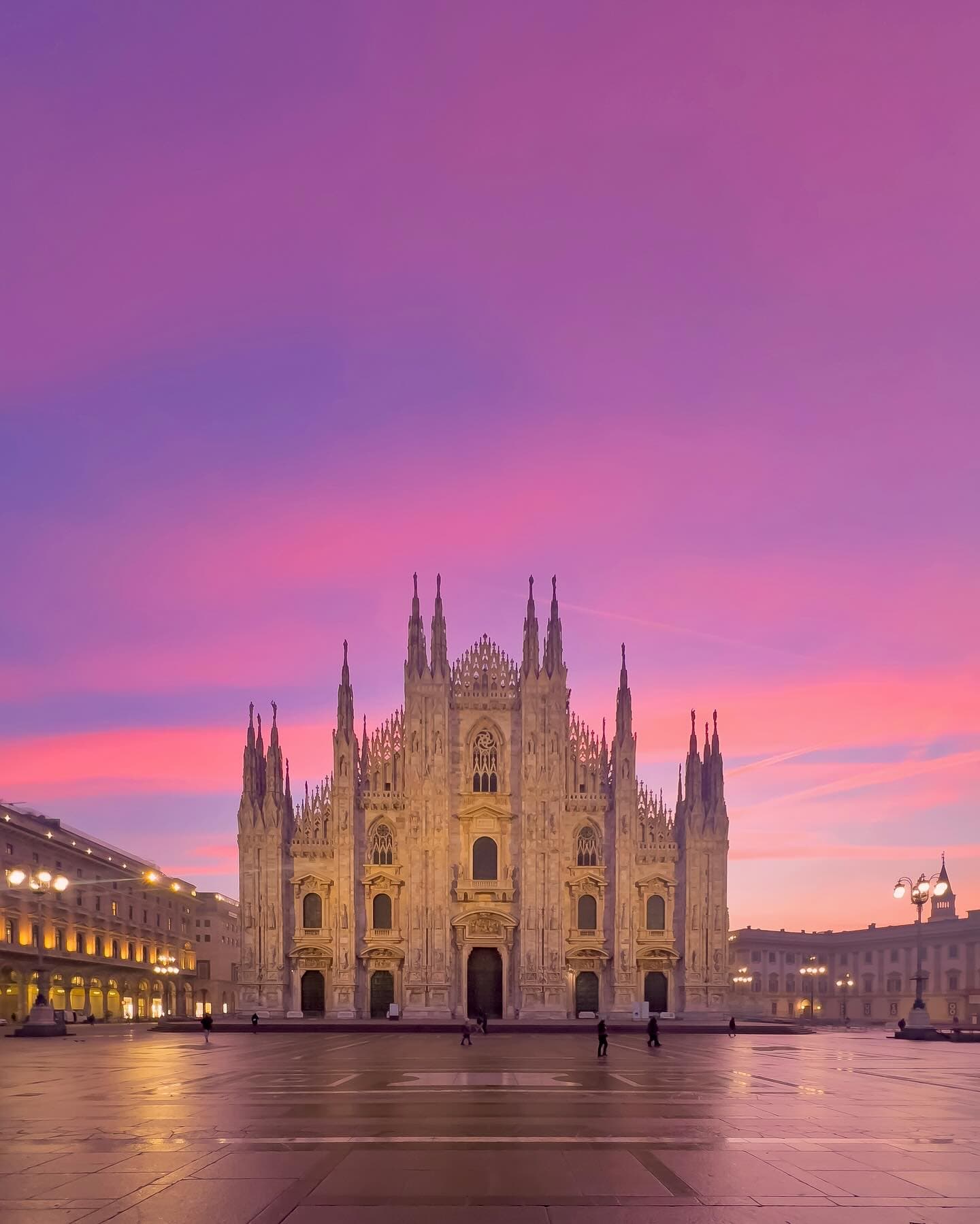 Milan's Duomo, Galleria, and Naviglio Grande