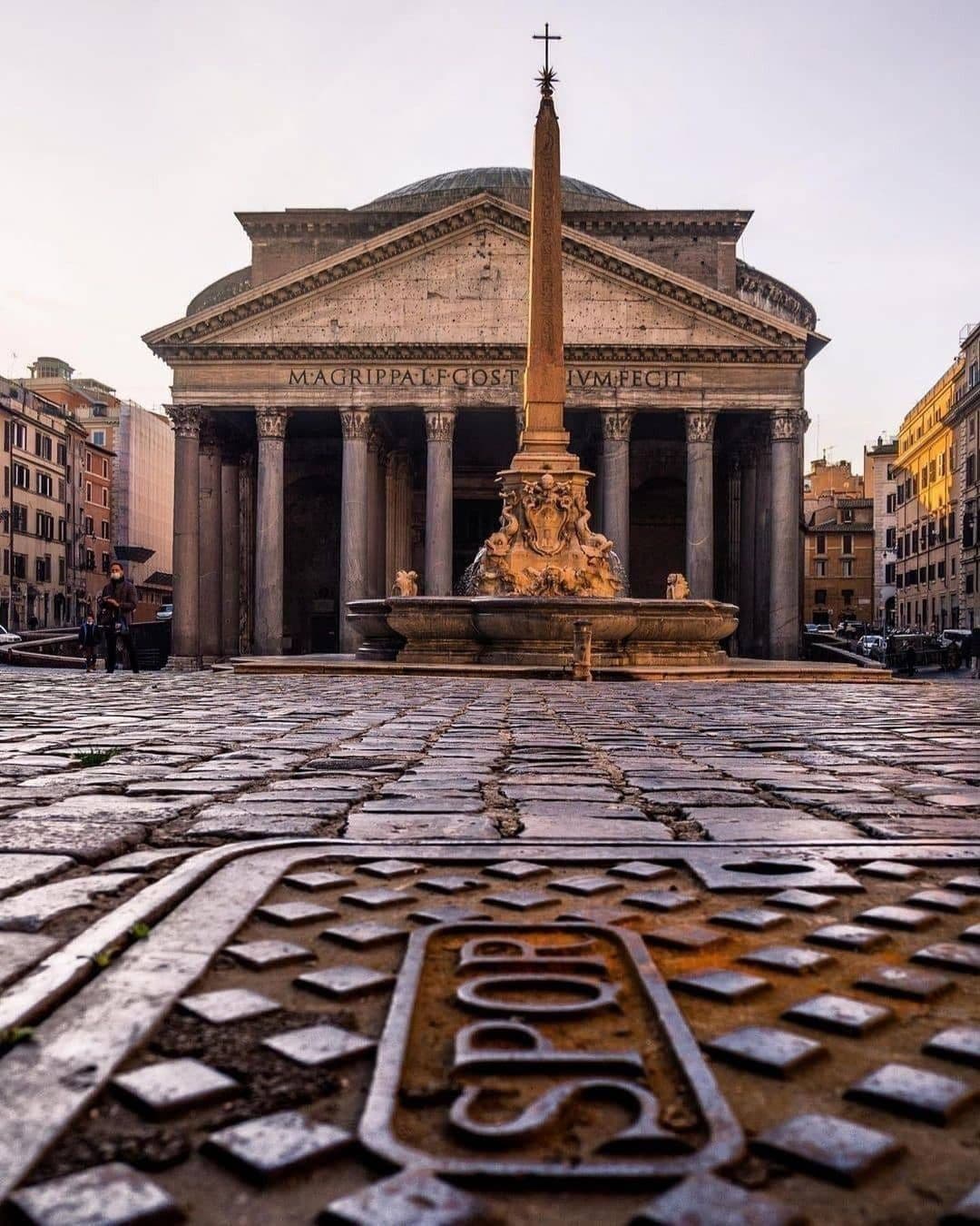Rome's Pantheon and Obelisk