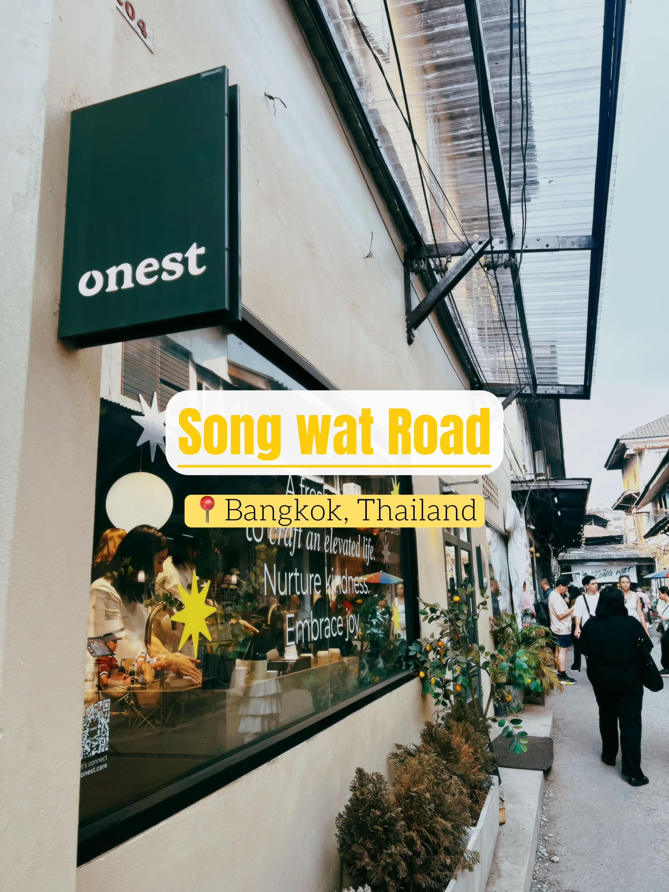 Song Wat Road Food and Shops