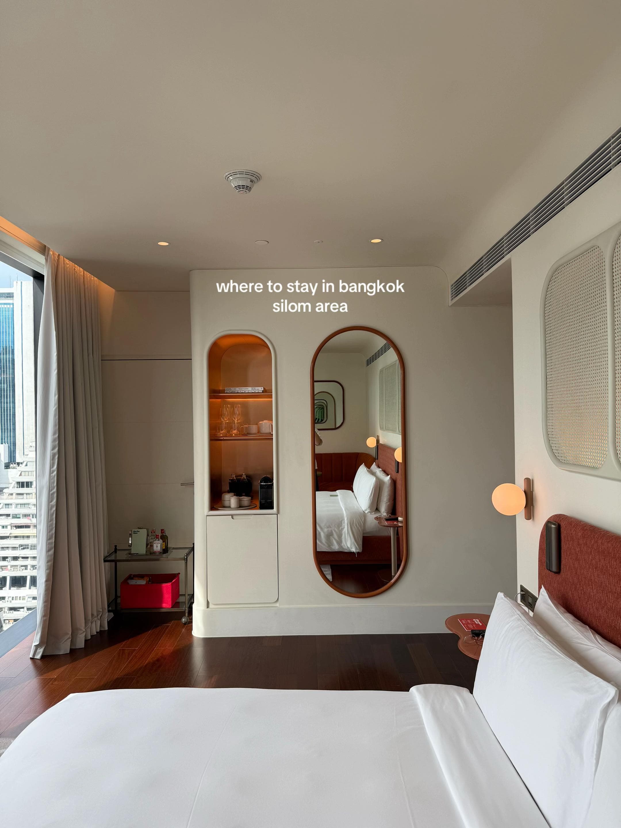 Bangkok Hotel Offers Skywalk Views